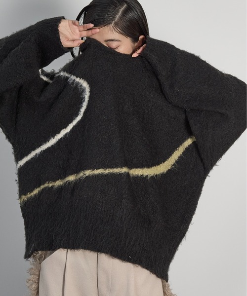 THE YOn（ザヨン）の「ニュアンスラインブラッシュドニットプルオーバー（ニット/セーター・レディース・ピンク/アイボリー/ブラック・FREE）」の15枚目の写真