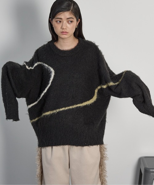 THE YOn（ザヨン）の「ニュアンスラインブラッシュドニットプルオーバー（ニット/セーター・レディース・ピンク/アイボリー/ブラック・FREE）」の16枚目の写真