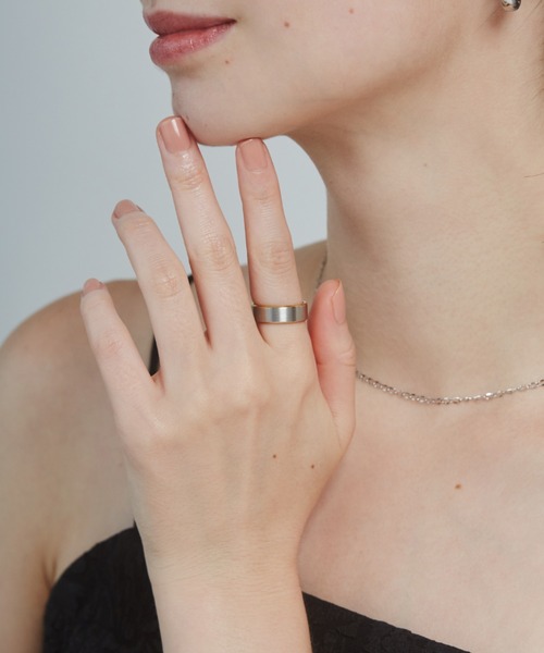 ciite' surgical stainless(シーテサージカルステンレス)の「【 金属アレルギー対応 】 バイカラーリング サージカルステンレス(リング・レディース・ブラック/ピンクゴールド/ゴールド・11号/13号/9号)」の21枚目の写真
