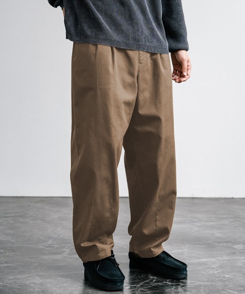 Rocky Monroe（ロッキーモンロー）の「ワイドバルーンツータックチノパンツ（チノパンツ・メンズ・ベージュ/ダークネイビー/カーキ/ブラック/ナチュラル/オフホワイト/グレー/ダークベージュ・マルチサイズ）」の6枚目の写真