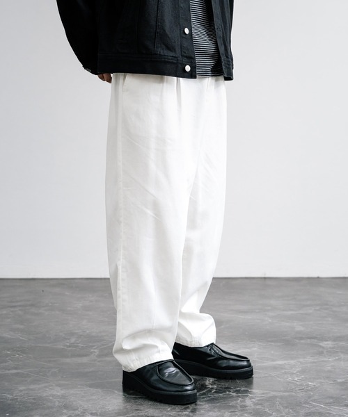 Rocky Monroe（ロッキーモンロー）の「ワイドバルーンツータックチノパンツ（チノパンツ・メンズ・ベージュ/ダークネイビー/カーキ/ブラック/ナチュラル/オフホワイト/グレー/ダークベージュ・マルチサイズ）」の10枚目の写真