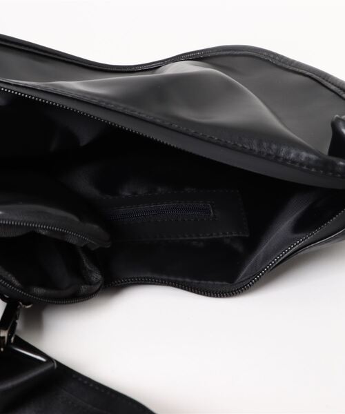 Burner(バーナー)の「【OKUOKU 0909】ミニポーチ付き ショルダーバッグ oku-bag-676219413980-38 N【RBTS】(ショルダーバッグ・メンズ・ブラック・FREE)」の7枚目の写真