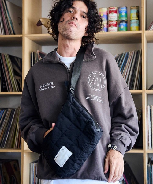 ADAM PATEK（アダムパテック）の「《ADAMPATEK》square quilt middle shoulder bag/スクエアキルトミディアムショルダーバッグ（ショルダーバッグ・メンズ・カーキ/ブラック/グレー・FREE）」の22枚目の写真