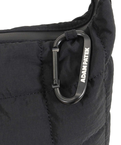 ADAM PATEK（アダムパテック）の「《ADAMPATEK》square quilt middle shoulder bag/スクエアキルトミディアムショルダーバッグ（ショルダーバッグ・メンズ・カーキ/ブラック/グレー・FREE）」の9枚目の写真