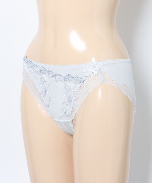 TRIUMPH（トリンプ）の「レッドレーベル バイ トリンプ0114 レギュラーショーツ 【M,Lサイズ】TR0114 Hikini（ショーツ・レディース・グレー/レッド/ベージュ・L/M）」の9枚目の写真