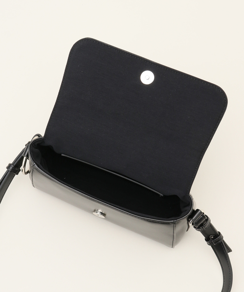 LE TALON(ルタロン)の「LE TALON Le cercle bag(ショルダーバッグ・レディース・ブラック/ホワイト/グリーン・FREE)」の19枚目の写真