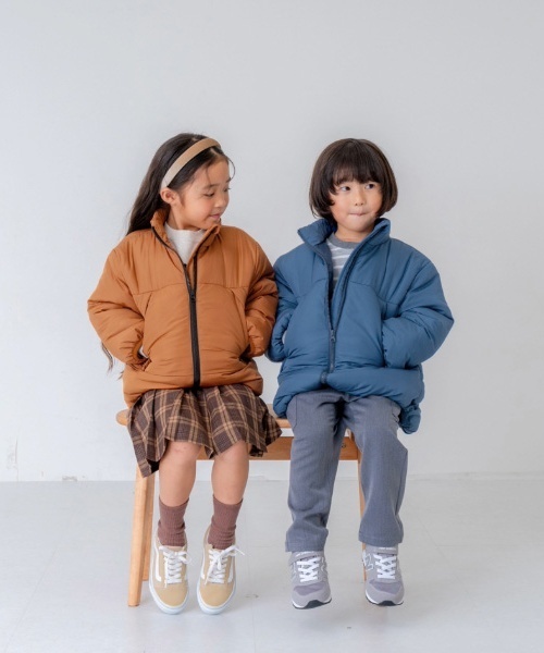 and D. petit main(アンドディープティマイン)の「中綿ジャケット(ブルゾン・キッズ・ブルーグレー/ブラック/ラベンダー/ダークオレンジ/ダークグリーン/グレー・100cm/110cm/120cm/130cm/140cm/150cm)」の18枚目の写真