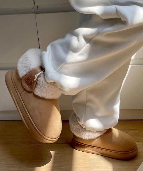 Miniministore(ミニミニストア)の「厚底ムートンブーツ 保温(ブーツ・レディース・アイボリー/キャメル・S/M/L)」の1枚目の写真