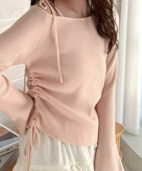 clear（クリア）の「サイドドロスト肩リボンワンショルニットトップス[細見え　肩見せ] ≪2024AW新作≫（ニット/セーター・レディース・ボルドー/ブラック/アイボリー/杢グレー/ピンク/ミント・F）」の5枚目の写真