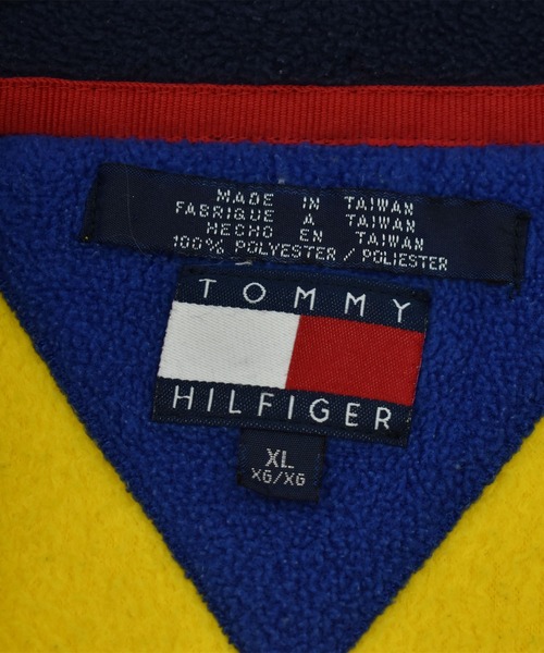 TOMMY HILFIGER(トミーヒルフィガー)の「【ヴィンテージ古着】90's TOMMY HILFIGER ハーフジップ フリースプルオーバー(その他トップス・メンズ・イエロー・X-LARGE)」の4枚目の写真
