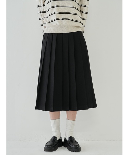 Bargiee(バージー)の「プリーツ ミディスカート(スカート・レディース・アイボリー/ブラック・SMALL/MEDIUM)」の14枚目の写真