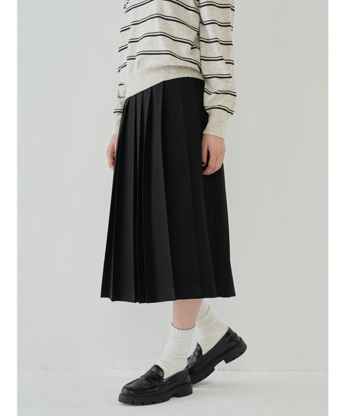 Bargiee(バージー)の「プリーツ ミディスカート(スカート・レディース・アイボリー/ブラック・SMALL/MEDIUM)」の13枚目の写真