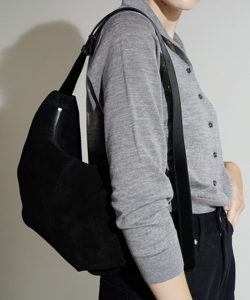 NOTHING WRITTEN（ナッシングリトゥン）の「NOTHING WRITTEN / ナッシングリトゥン HT SUEDE SHOULDER BAG スエード ショルダーバッグ（ショルダーバッグ・レディース・ブラウン/ブラック・FREE）」の3枚目の写真