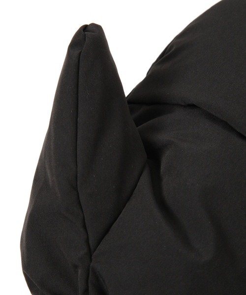 BAYFLOW（ベイフロー）の「[取り外し可能]コード付き中綿ミトン（手袋・レディース・ブラック/アイボリー・FREE）」の12枚目の写真