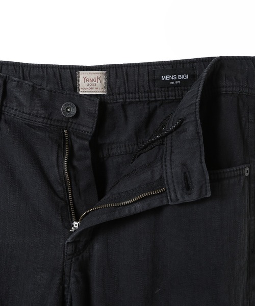 MEN'S BIGI（メンズビギ）の「【YANUK/ヤヌーク】別注 Resort Jeans（デニムパンツ・メンズ・ブラック/ホワイト・04/03/02/01）」の7枚目の写真
