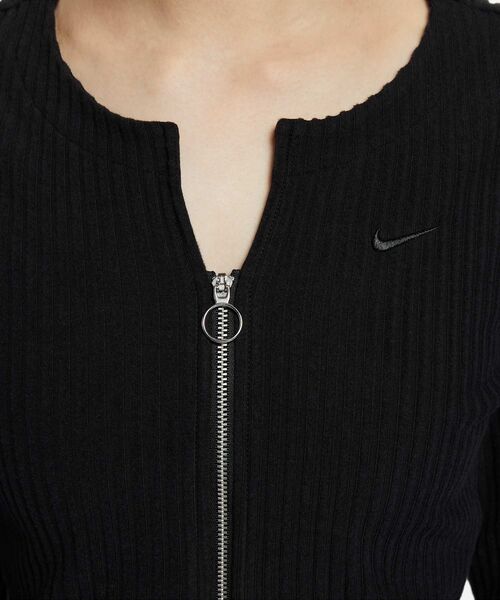 NIKE(ナイキ)の「《セットアップ対応商品》ナイキ スポーツウェア チル リブ ウィメンズ スリム フルジップ カーディガン / Nike Sportswear Chill Rib Women's Slim Full-Zip Cardigan FN3683-010 Black(カーディガン/ボレロ・レディース・ブラック・2XL/L/M/S/XL/XS)」の4枚目の写真