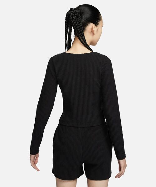NIKE(ナイキ)の「《セットアップ対応商品》ナイキ スポーツウェア チル リブ ウィメンズ スリム フルジップ カーディガン / Nike Sportswear Chill Rib Women's Slim Full-Zip Cardigan FN3683-010 Black(カーディガン/ボレロ・レディース・ブラック・2XL/L/M/S/XL/XS)」の2枚目の写真