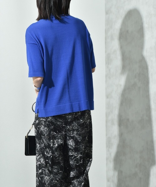 INTERPLANET（インタープラネット）の「【接触冷感】ボックスシルエットハイネックプルオーバー（ニット/セーター・レディース・ブラック/オフホワイト/ブルー/ホワイト系その他・FREE）」の13枚目の写真