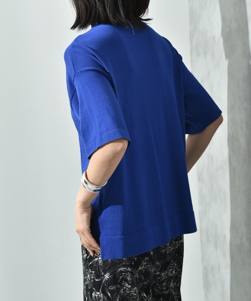 INTERPLANET（インタープラネット）の「【接触冷感】ボックスシルエットハイネックプルオーバー（ニット/セーター・レディース・ブラック/オフホワイト/ブルー/ホワイト系その他・FREE）」の16枚目の写真