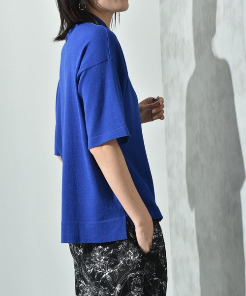 INTERPLANET（インタープラネット）の「【接触冷感】ボックスシルエットハイネックプルオーバー（ニット/セーター・レディース・ブラック/オフホワイト/ブルー/ホワイト系その他・FREE）」の18枚目の写真