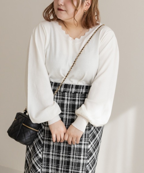 CLETTE(クレット)の「スカラップVネックニット(ニット/セーター・レディース・オフホワイト/ラベンダー/ブラック・4L/3L/LL)」の10枚目の写真