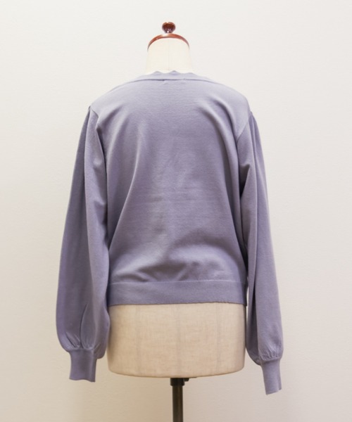 CLETTE(クレット)の「スカラップVネックニット(ニット/セーター・レディース・オフホワイト/ラベンダー/ブラック・4L/3L/LL)」の15枚目の写真