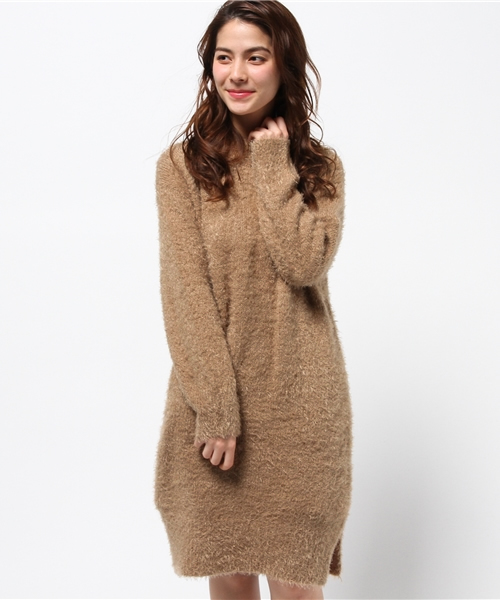 E hyphen world gallery（イーハイフンワールドギャラリー）の「・フェザーニットハイネックIラインワンピース（ワンピース・レディース・ネイビー/アイボリー/ブラック/キャメル・FREE）」の4枚目の写真