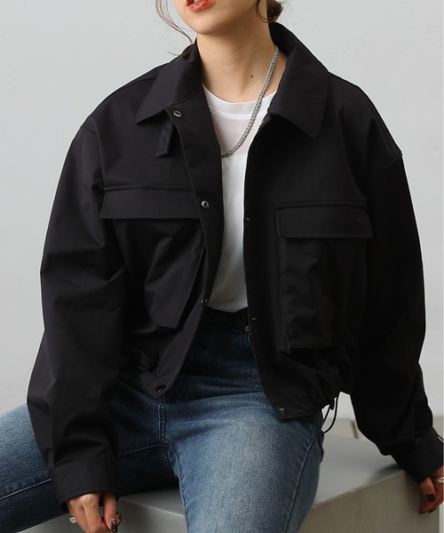 COLONY 2139（コロニートゥーワンスリーナイン）の「2WAYカラー立体ポケットショートブルゾン（ブルゾン・レディース・カーキ/ブラック/アイボリー・FREE）」の3枚目の写真