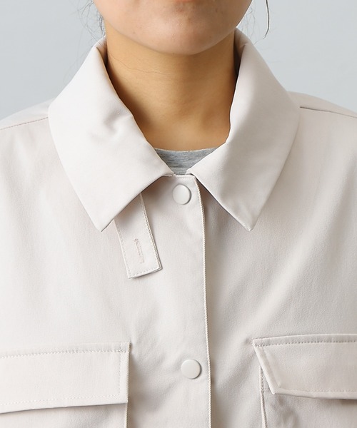 COLONY 2139（コロニートゥーワンスリーナイン）の「2WAYカラー立体ポケットショートブルゾン（ブルゾン・レディース・カーキ/ブラック/アイボリー・FREE）」の8枚目の写真