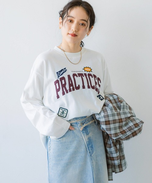 RAGEBLUE(レイジブルー)の「ワッペン刺繍/カレッジロゴロングTシャツ(Tシャツ/カットソー・レディース・ブラック/ブルー/ホワイト・FREE)」の2枚目の写真