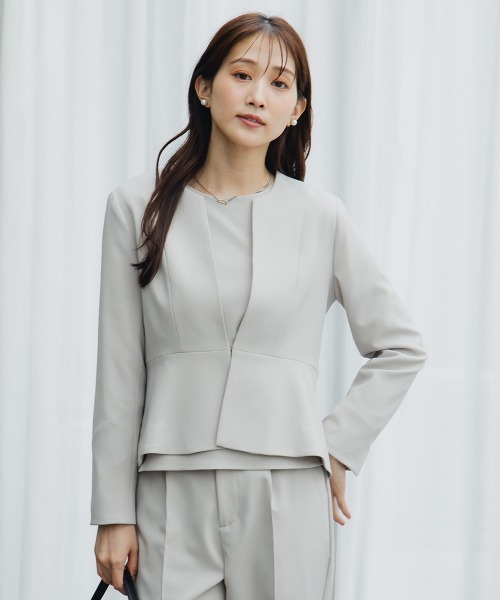 セール】小さいサイズ 【レディーススーツ】ペプラムジャケット