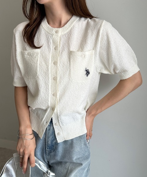U.S. POLO ASSN.(ユーエスポロアッスン)の「RANAN/solleim別注【U.S.POLO ASSN.】ワンポイント刺繍コンパクトニットカーデ(カーディガン/ボレロ・レディース・グレー/レッド/ホワイト/ネイビー・LL/L/M)」の10枚目の写真