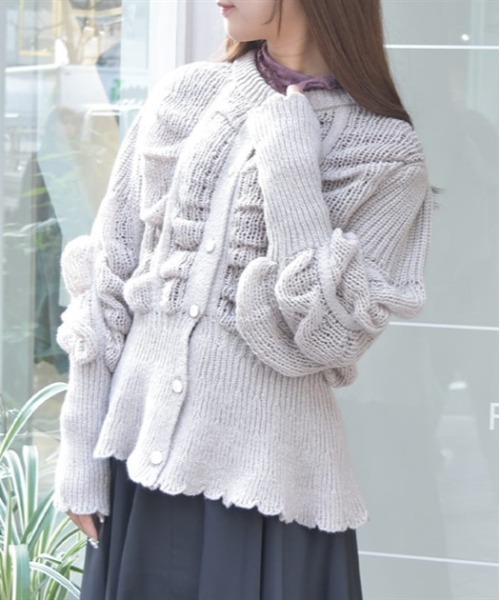 axes femme（アクシーズファム）の「ヴィンテージ風透編ニットカーディガン（カーディガン/ボレロ・レディース・グレイッシュベージュ/キナリ・FREE）」の2枚目の写真