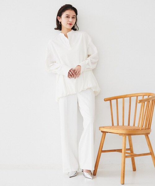 UNTITLED(アンタイトル)の「◆【朝比奈 彩×Oggi×UNTITLED スペシャルコラボ】バルーンヘムブラウス(シャツ/ブラウス・レディース・オフホワイト/ブラック・00/02/04/44/48)」の7枚目の写真
