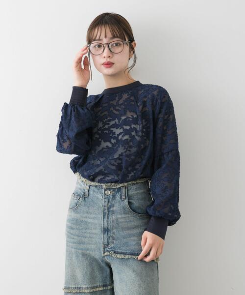 SENSE OF PLACE by URBAN RESEARCH(センスオブプレイスバイアーバンリサーチ)の「ボリュームスリーブジャガードブラウス(シャツ/ブラウス・レディース・ネイビー/ベージュ/アイボリー/ライトブルー/ブラック・ONE)」の20枚目の写真