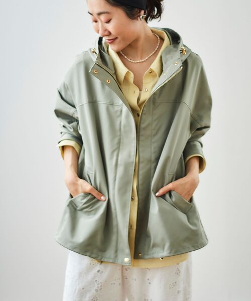 le.coeur blanc（ルクールブラン）の「ツイルストレッチフードブルゾン（ブルゾン・レディース・アイボリー/カーキオリーブ/ネイビー/キャメル/ベージュ/チャコールグレー・38）」の12枚目の写真