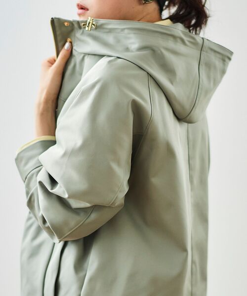 le.coeur blanc（ルクールブラン）の「ツイルストレッチフードブルゾン（ブルゾン・レディース・アイボリー/カーキオリーブ/ネイビー/キャメル/ベージュ/チャコールグレー・38）」の15枚目の写真