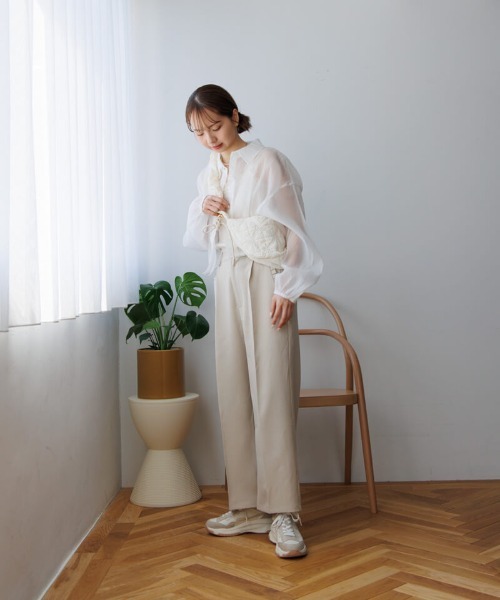 flower（フラワー）の「ショートシアーシャツ（シャツ/ブラウス・レディース・グレー/ピンク/ホワイト・FREE）」の17枚目の写真