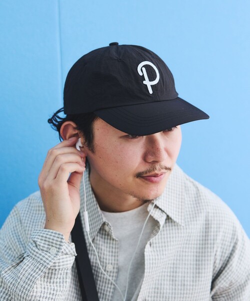 POLeR（ポーラー）の「POLeR × FREAK'S STORE/ポーラー × フリークスストア 別注 NYLON CLASSIC BASEBALL CAP ナイロン クラシックベースボールキャップ（キャップ・メンズ・ブラック/ベージュ/ネイビー・ONE SIZE）」の8枚目の写真