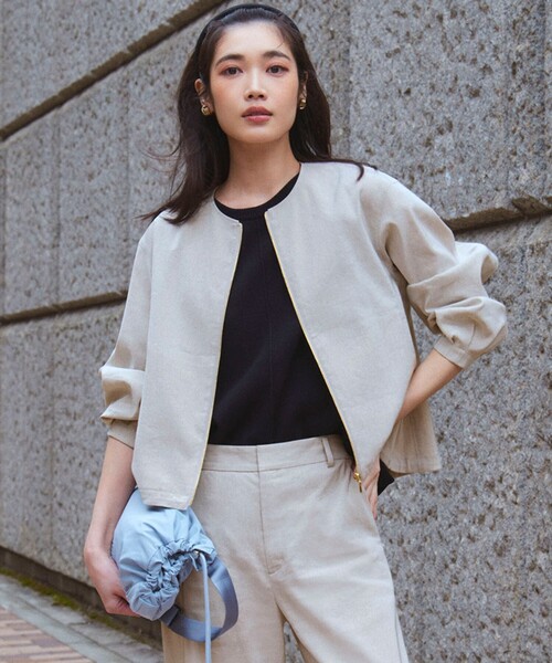 23区 L(ニジュウサンクオオキイサイズ)の「【洗える】リネンレーヨンストレッチ ブルゾン(ブルゾン・レディース・ブラック系/ダークブラウン系/ベージュ系・44/46)」の3枚目の写真