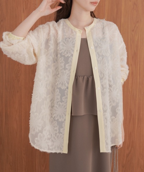 Bab(バブ)の「フェザージャガード前後2WAYロングブラウス(シャツ/ブラウス・レディース・アイボリー/ブラック・M)」の6枚目の写真