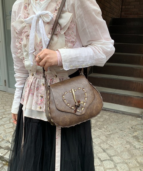 ショルダーバック　パッチン留め　薔薇　手描き　トールペイント ショルダーバック パッチン留め 薔薇 手描き トールペイント