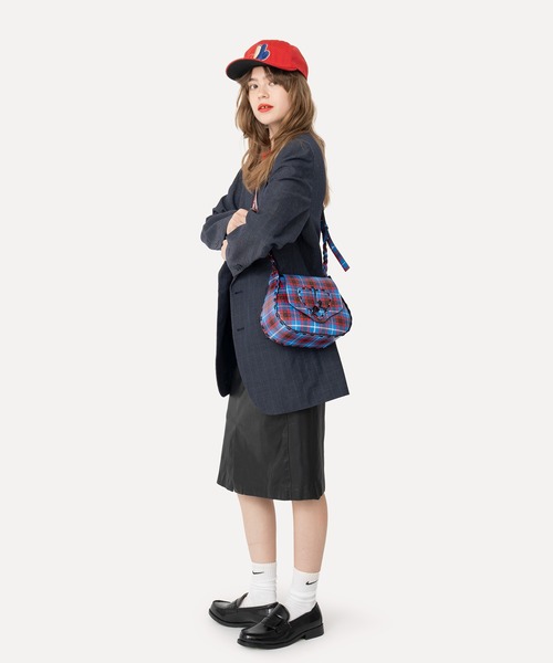 HEY!MrsROSE（ヘイミセスローズ）の「HEY! Mrs ROSE(ヘイ！ミセスローズ)ステッチハートショルダー（ショルダーバッグ・レディース・ブラウン/チェック/ネイビー・FREE）」の14枚目の写真