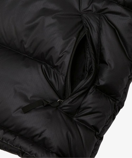 THE NORTH FACE(ザノースフェイス)の「THE NORTH FACE/ザ・ノース・フェイス Nuptse Jacket ヌプシジャケット ND92555(ダウンジャケット/コート・メンズ・ブラック・S/M/L/XL)」の6枚目の写真