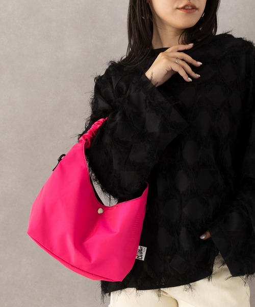 Drifter(ドリフター)の「【Drifter】GATHER HANDLE BAG DFV1709(ハンドバッグ・レディース・ブラック/ブルー/グリーン/ピンク・FREE)」の4枚目の写真