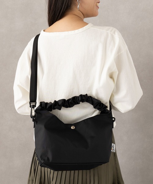 Drifter(ドリフター)の「【Drifter】GATHER HANDLE BAG DFV1709(ハンドバッグ・レディース・ブラック/ブルー/グリーン/ピンク・FREE)」の9枚目の写真