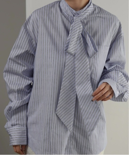 lawgy(ラウジー)の「over size ribbon shirt / オーバーサイズリボンシャツ(シャツ/ブラウス・レディース・ホワイト/ブルー/グレー・FREE)」の10枚目の写真