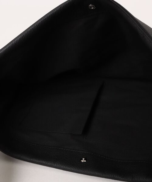 I am I in fact...（アイアムアイインファクト）の「PUF ONE HANDLE TOTE/L（ショルダーバッグ・レディース・ブラック・FREE）」の16枚目の写真