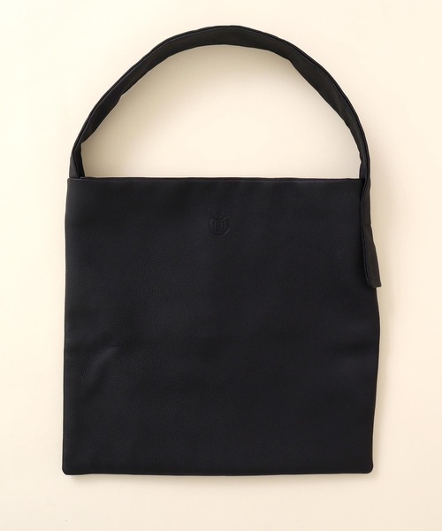 I am I in fact...（アイアムアイインファクト）の「PUF ONE HANDLE TOTE/L（ショルダーバッグ・レディース・ブラック・FREE）」の6枚目の写真