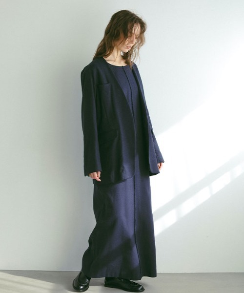 ETRE TOKYO(エトレトウキョウ)の「リネンノーカラージャケット(ノーカラージャケット・レディース・ベージュ/ネイビー・S/M)」の7枚目の写真